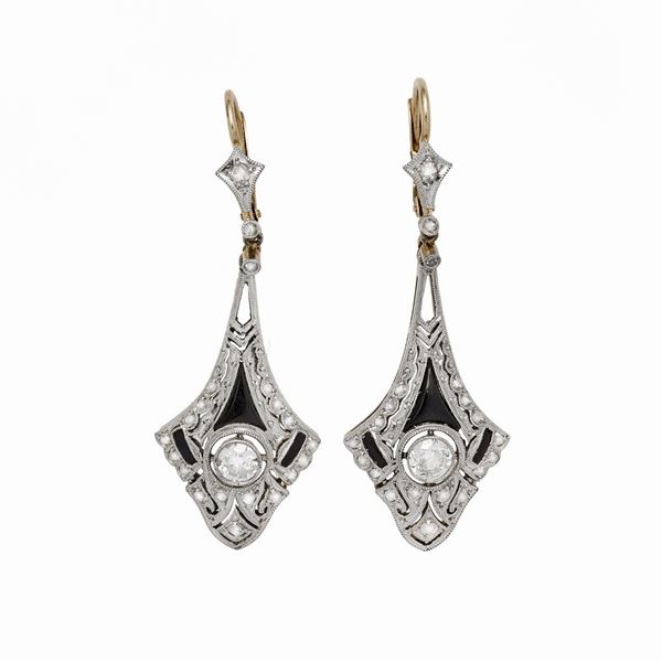 Earrings in white gold, diamonds and black glass