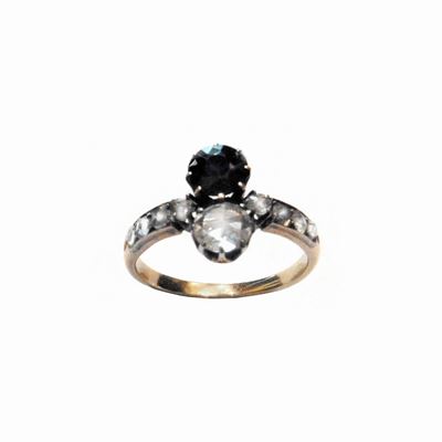 Anello Contrariè Oro a Basso Titolo, Argento e Diamanti