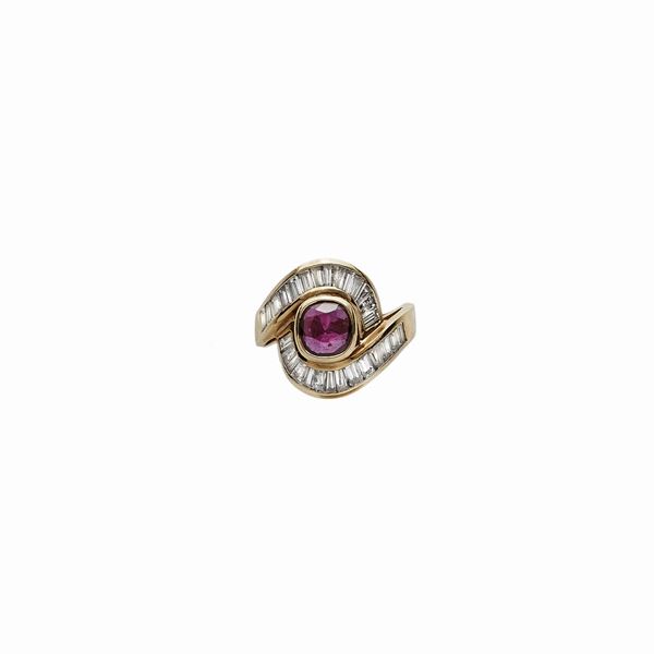Anello in oro giallo, diamanti, rubino