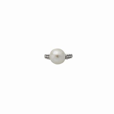 Anello in Oro Bianco, Diamanti e Perla