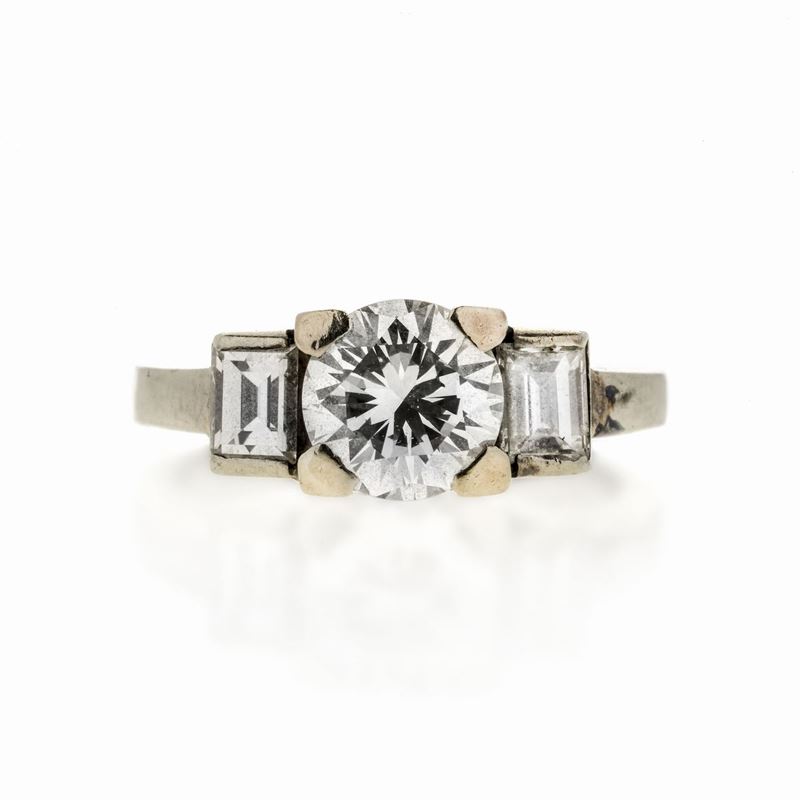 Anello in Oro Bianco e Diamanti