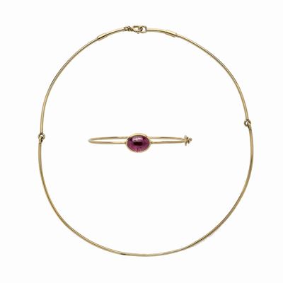 Collier Semirigido in Oro Giallo e Bracciale in Oro Giallo e Granato