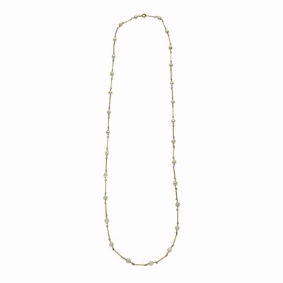 Lunga Collana in Oro Giallo e Perle Coltivate