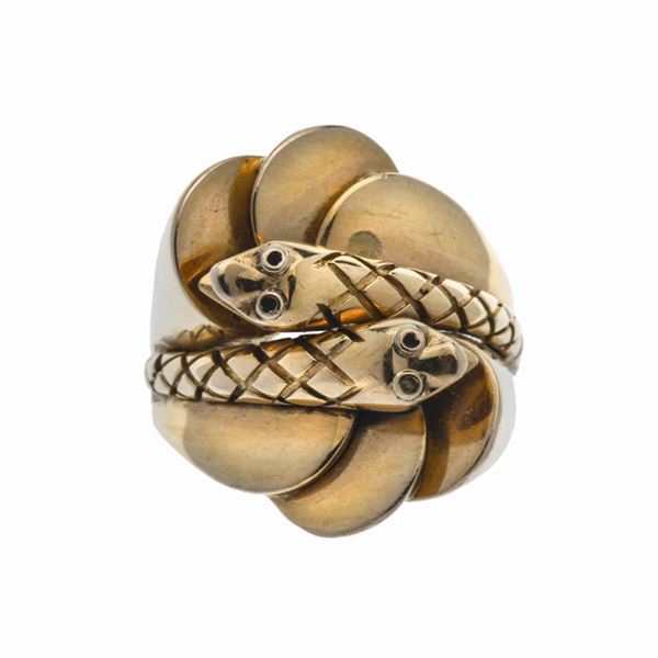 Anello in oro giallo