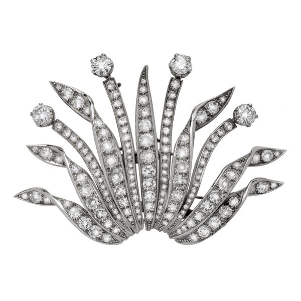 Brooch in platinum and diamonds  - Auction Antique Jewelry, Modern and Watches - Curio - Casa d'aste in Firenze