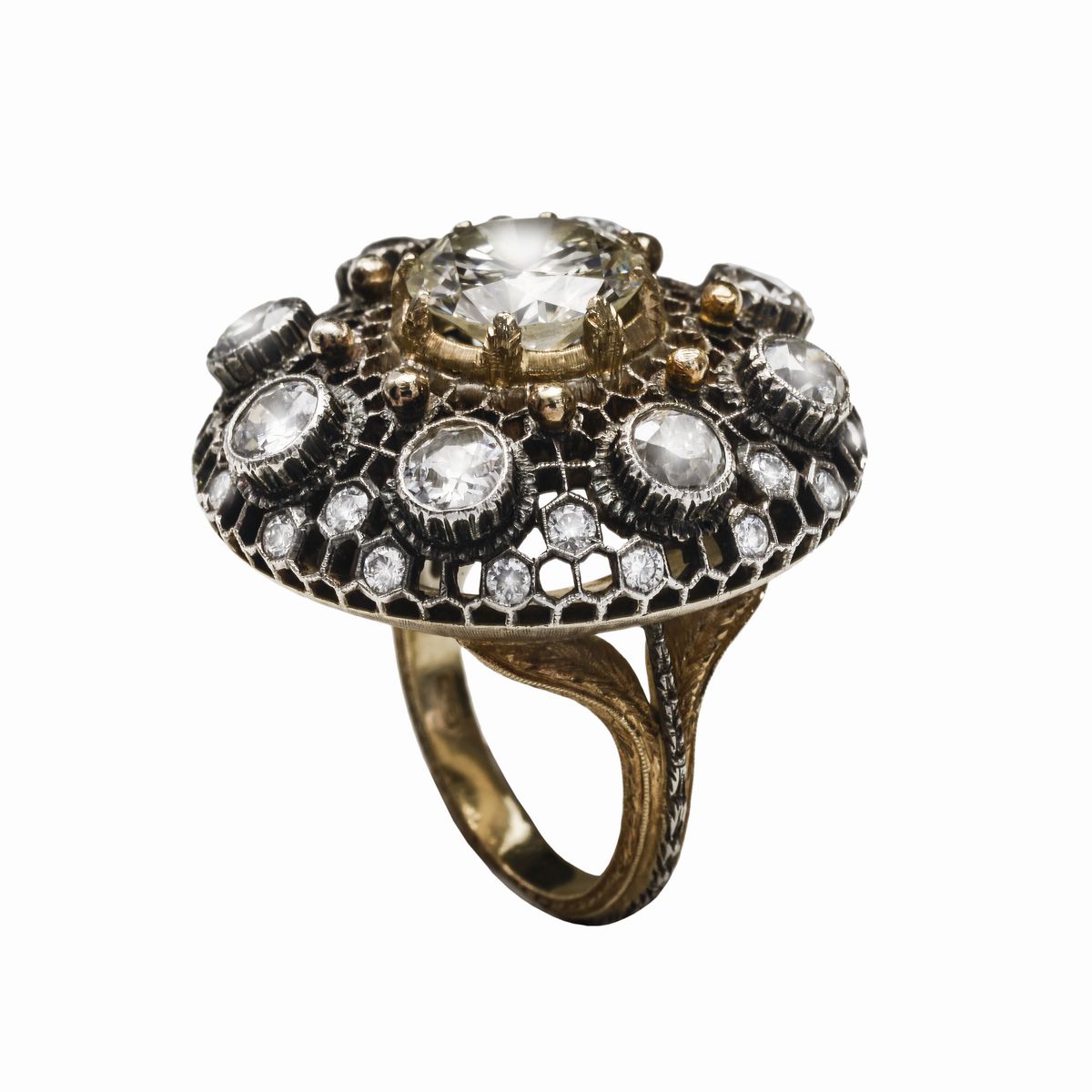 Anello in Oro Giallo, Argento e Diamanti