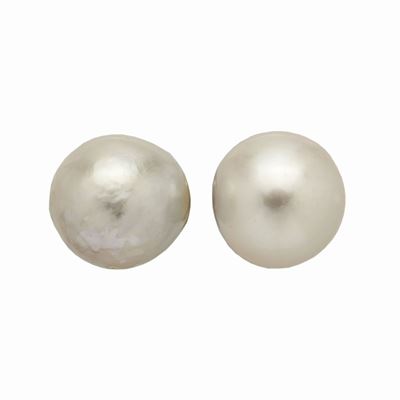 Paio di Orecchini a Clips in Oro Giallo e Perle