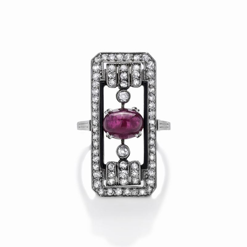 Anello a Losanga in Platino, Smalto Nero, Diamanti e Rubino