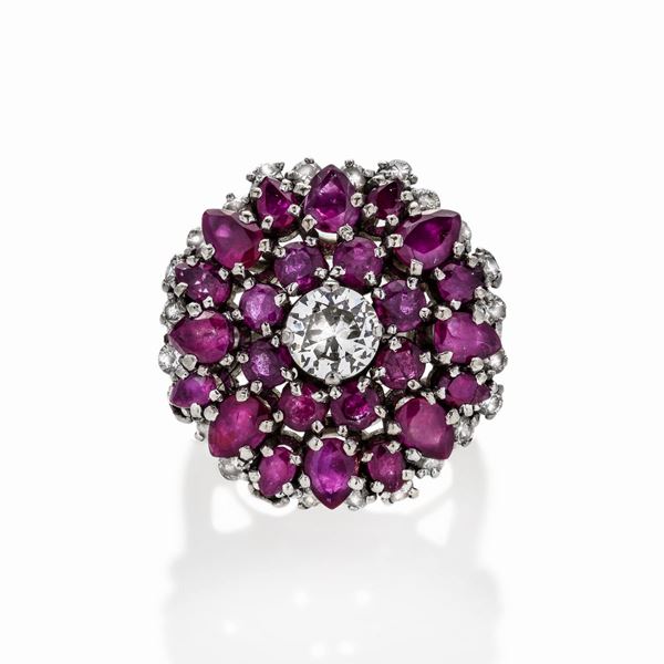 Ring in white gold, rubies and diamonds