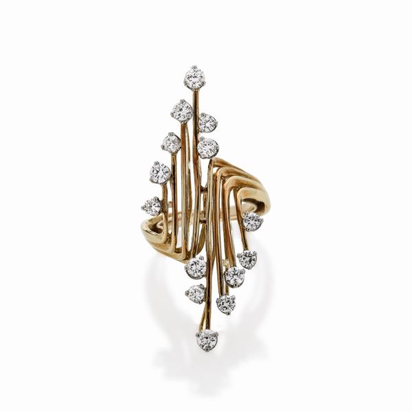 Anello in oro giallo e diamanti