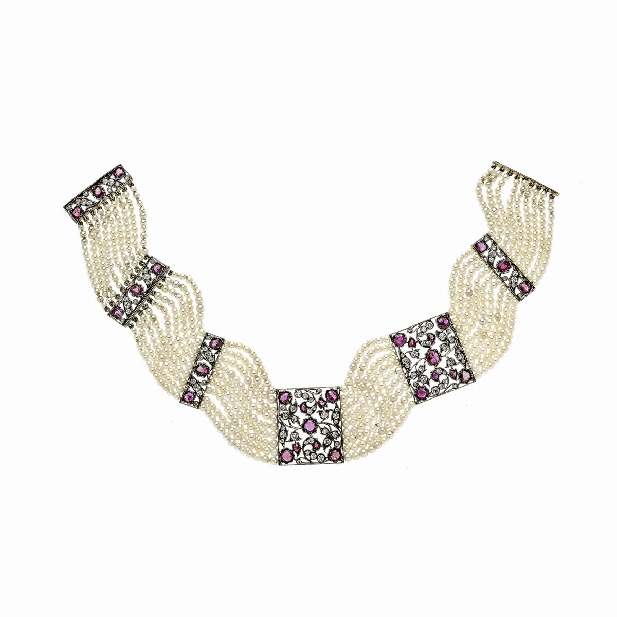 Importante Collier in Oro a Basso Titolo, Perle Naturali, Diamanti e Rubini Burma