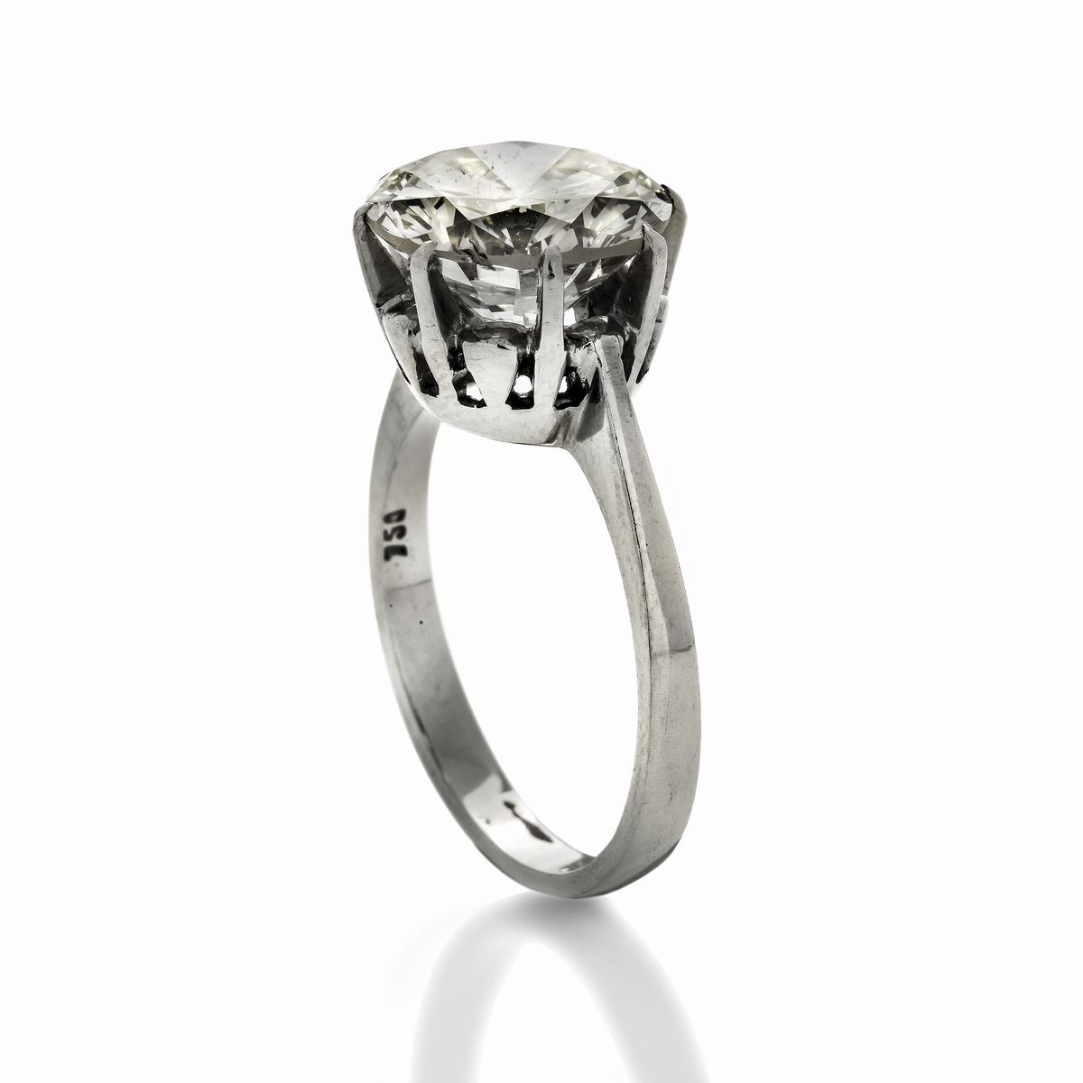 Anelllo Solitario in Oro Bianco e Diamante