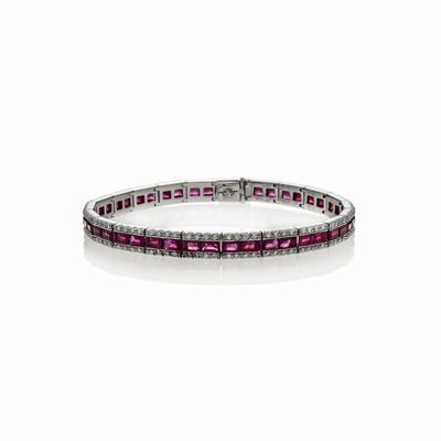 Bracciale in Oro Bianco, Diamanti e Rubini Favero