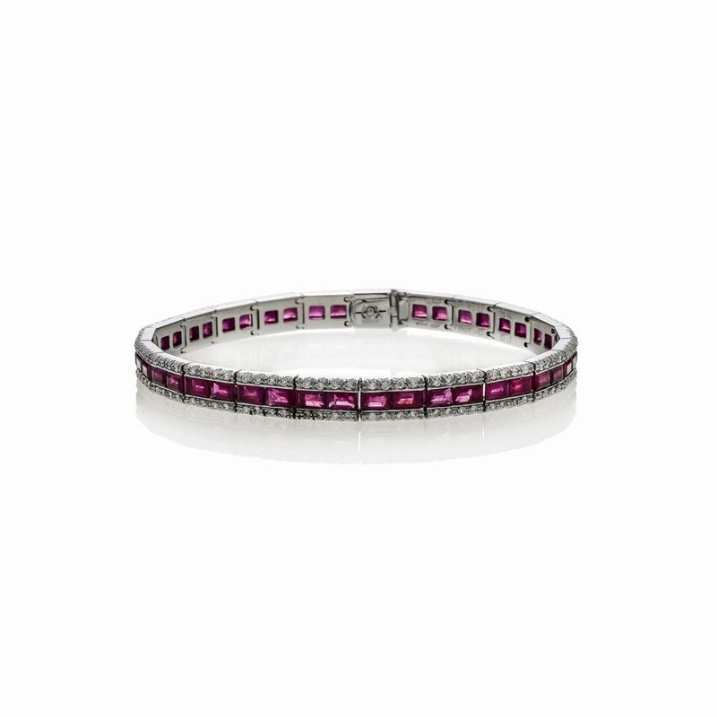 Bracciale in Oro Bianco, Diamanti e Rubini Favero