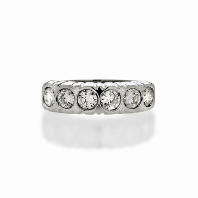 Anello Riviere in Oro Bianco e Diamanti