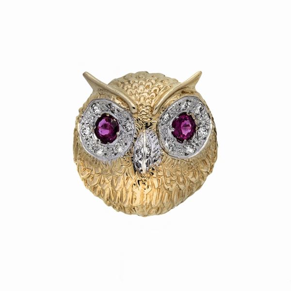 Anello Gufo in oro a basso titolo, diaamnti e rubini