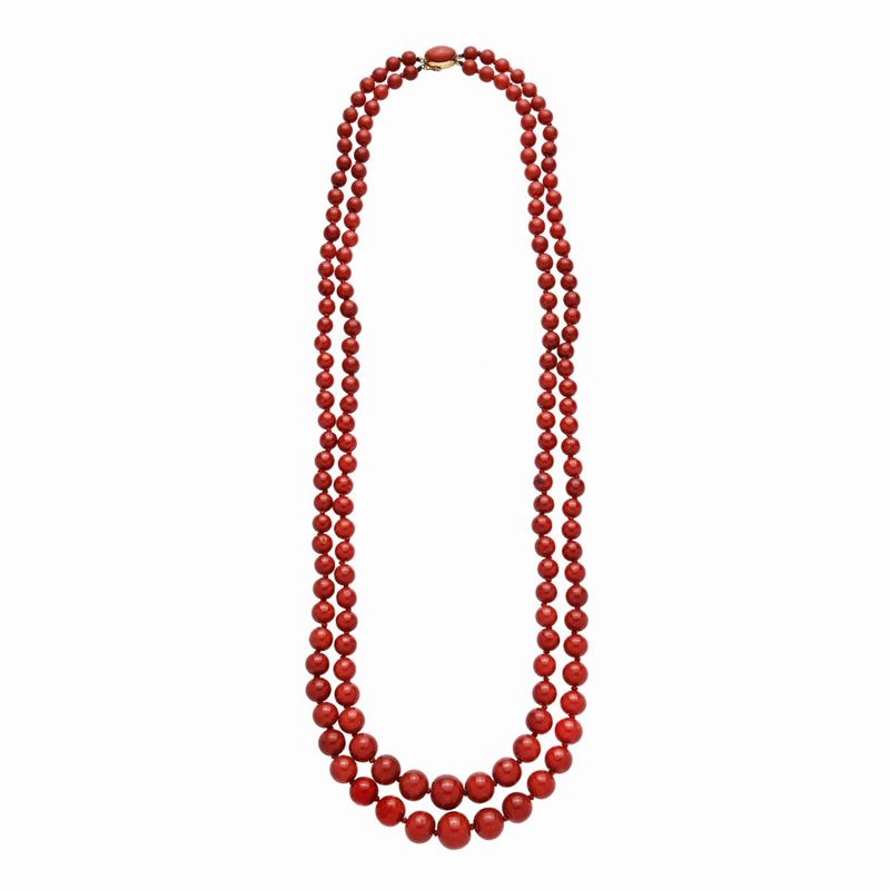 Collana in Oro Giallo e Corallo Rosso