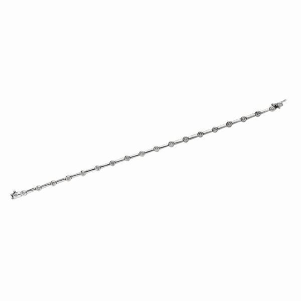 Bracciale tennis in oro bianco e diamanti