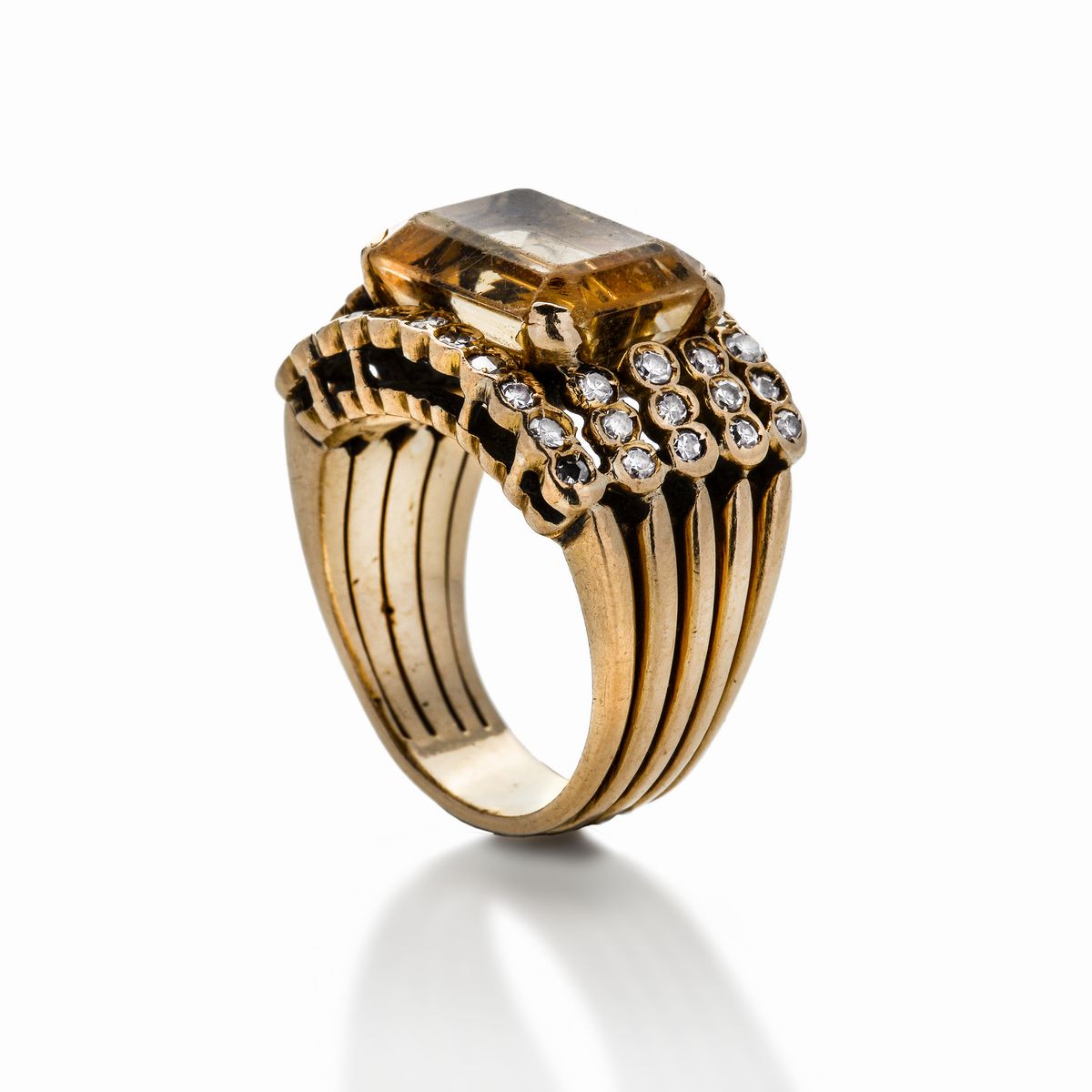 Anello in Oro Giallo, Diamanti e Quarzo Citrino