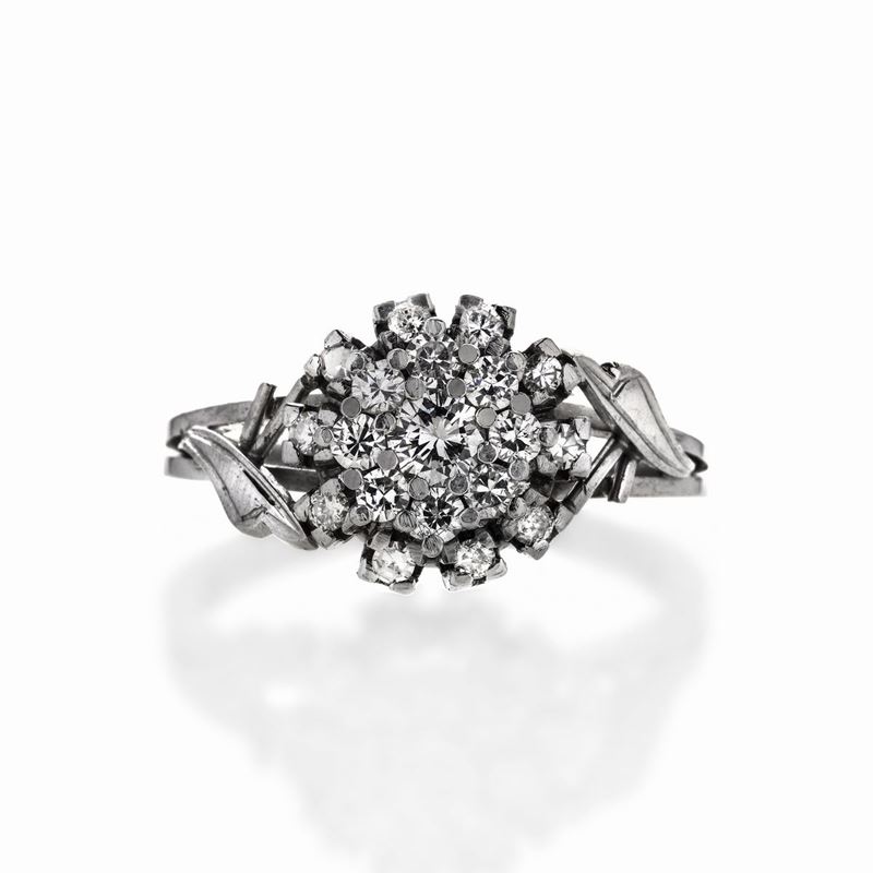 Anello in Oro Bianco e Diamanti