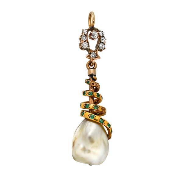 Pendant in yellow gold, diamonds, emeralds and natural pearl