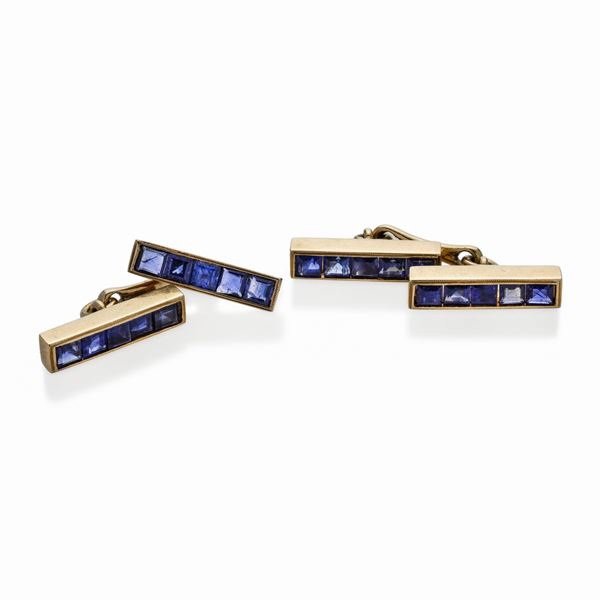Paio di gemelli in oro giallo e zaffiri  - Auction Antique Jewellery, Modern and Watches - Curio - Casa d'aste in Firenze