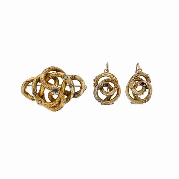 Set in yellow gold