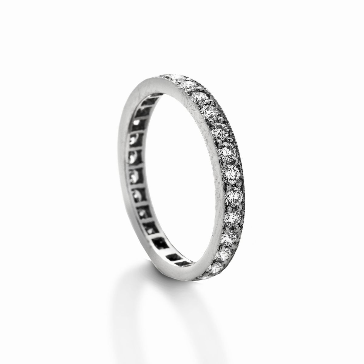Anello Eternè in Platino e Diamanti