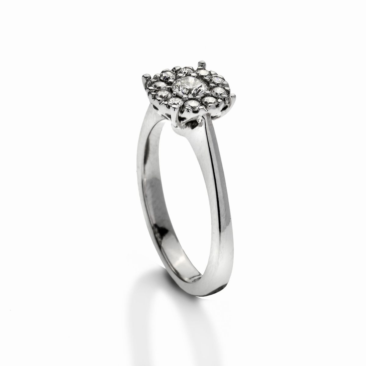 Anello in Oro Bianco e Diamanti