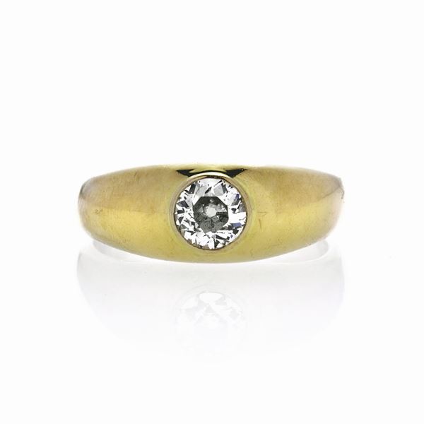 Solitaire ring in yellow gold and diamond