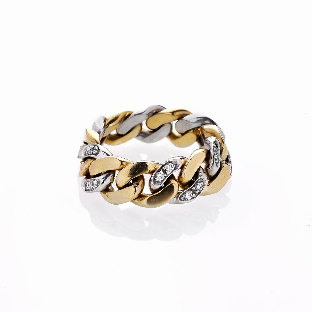 Anello in Oro Giallo, Oro Bianco e Diamanti