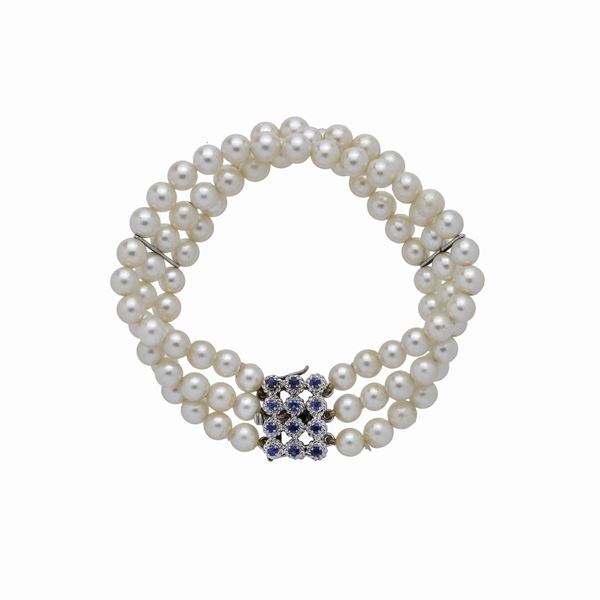 Bracciale in perle, oro bianco e zaffiri
