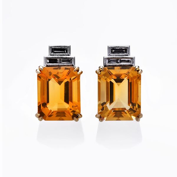 Paio di orecchini in platino, diamanti e opale di fuoco  - Auction Antique Jewellery and Modern  - Curio - Casa d'aste in Firenze