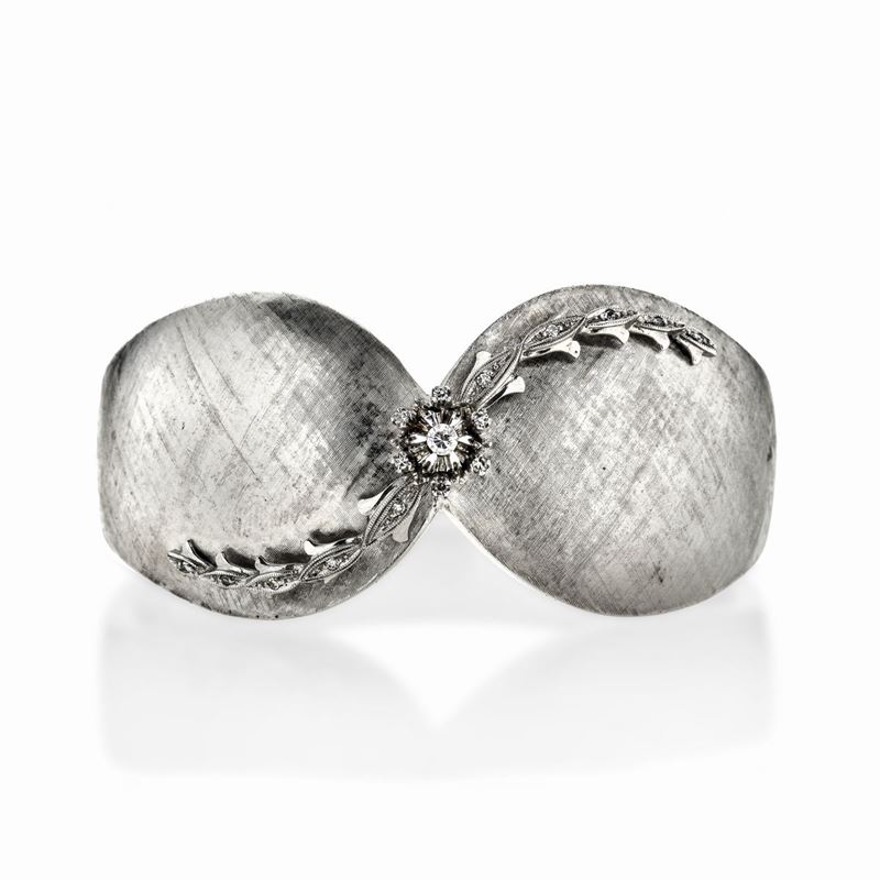 Bracciale Rigido in Oro Bianco e Diamanti