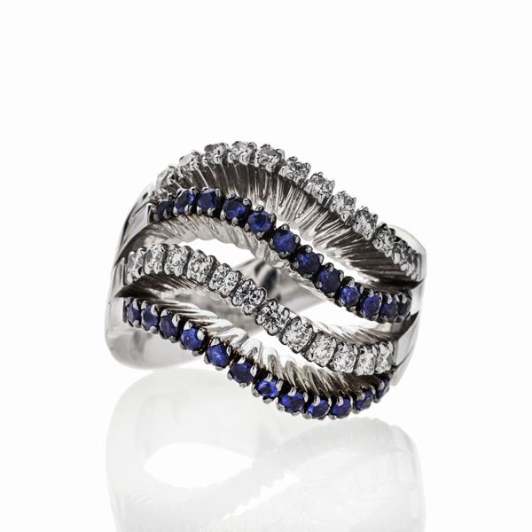 DAMIANI - Ring in white gold, diamonds and sapphires Damiani