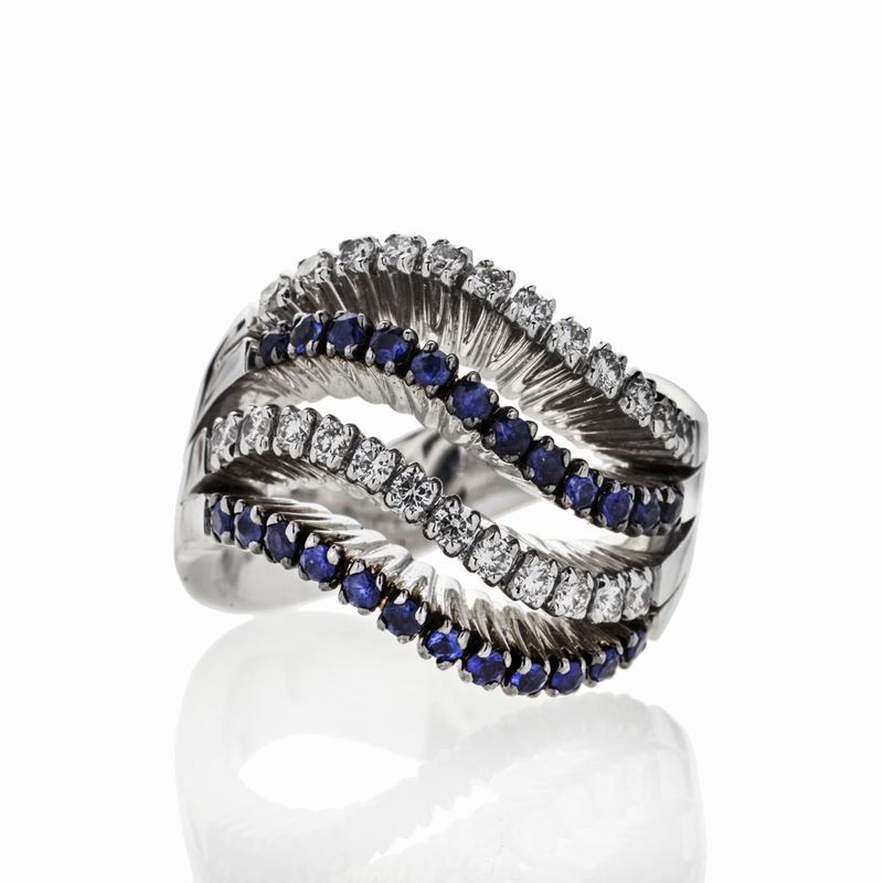 Anello in Oro Bianco, Diamanti e Zaffiri Damiani