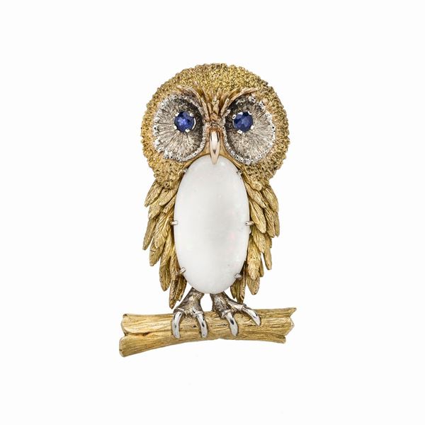 Owl brooch in yellow gold, white gold, sapphires and opal