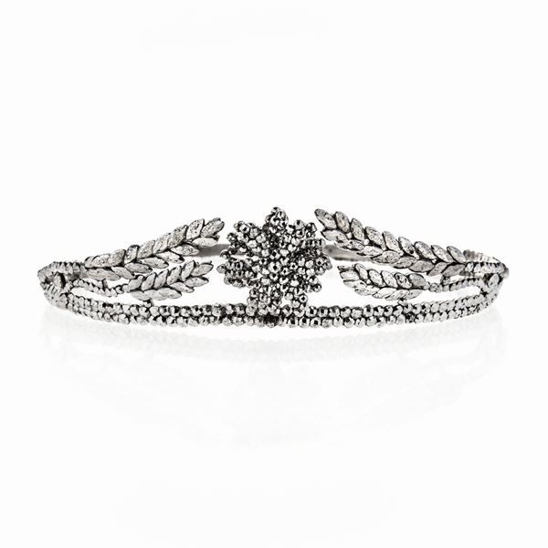 Tiara in metallo