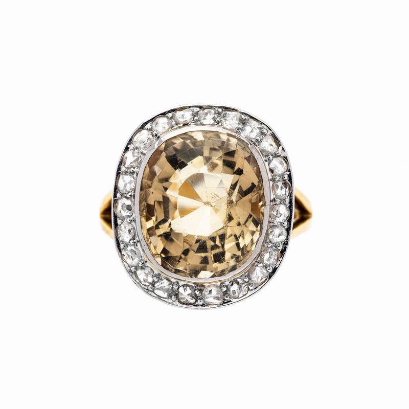 Anello in Oro Giallo, Diamanti e Quarzo Citrino