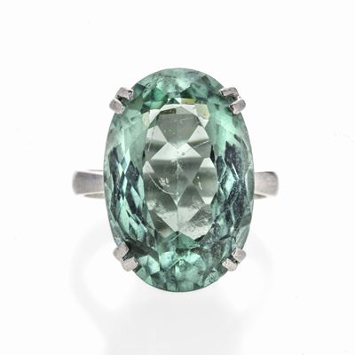 Anello in Platino e Tormalina Verde