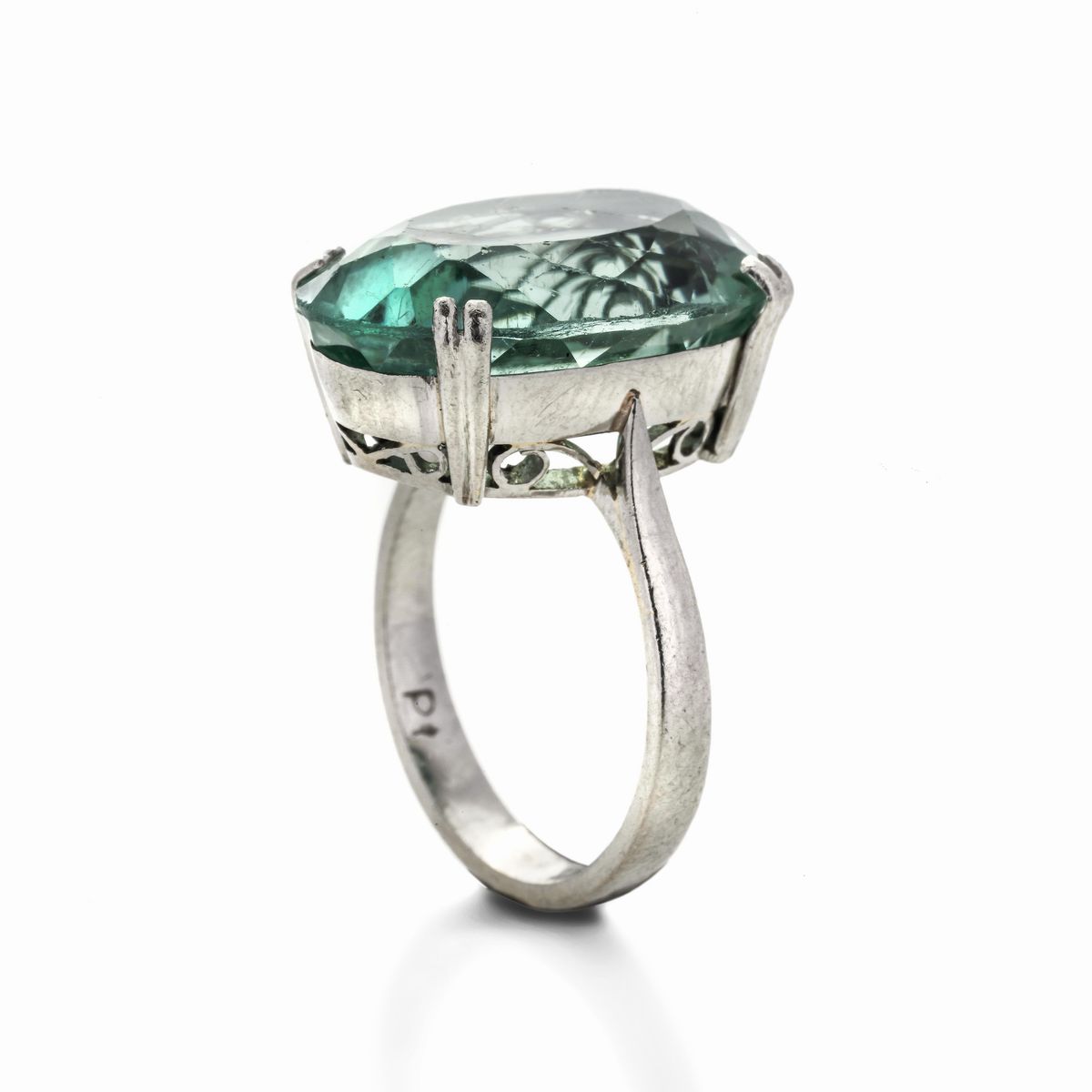 Anello in Platino e Tormalina Verde