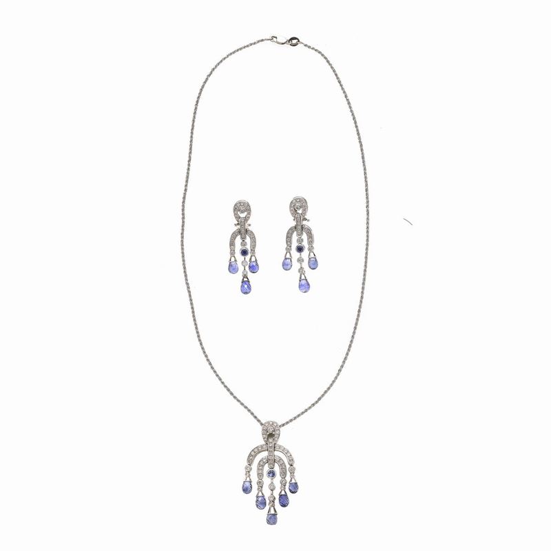 Paio di Orecchini e Pendente in Oro Bianco, Diamanti e Tanzanite