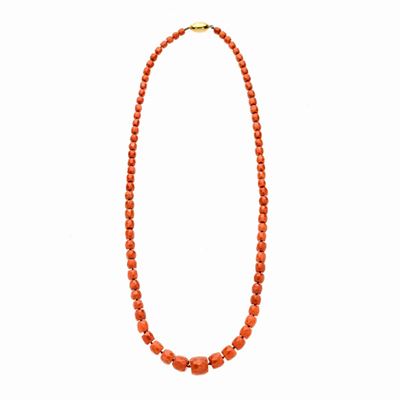 Collana in Corallo Rosso e Oro Giallo