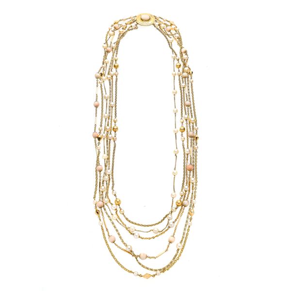 Millefili necklace in yellow gold, cultured pearls and angel skin coral  - Auction Auction of Antique Jewelry, Modern and watches - Curio - Casa d'aste in Firenze