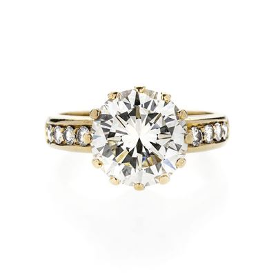 Anello in Oro Giallo e Diamanti