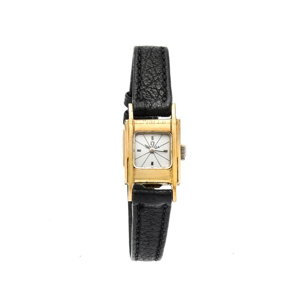 OMEGA : Lady's watch in yellow gold Omega  - Auction Auction of Antique Jewelry, Modern and watches - Curio - Casa d'aste in Firenze