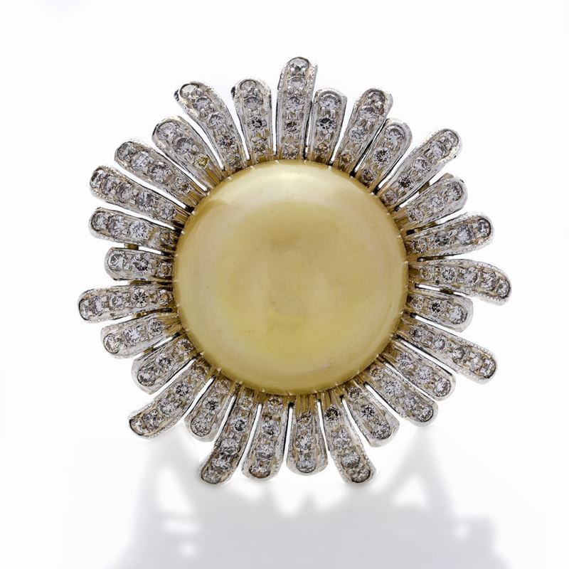 Anello in Oro Giallo, Oro Bianco, Diamanti e Perla Gold