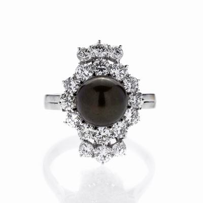 Anello in Oro Bianco, Diamanti e Perla Brown