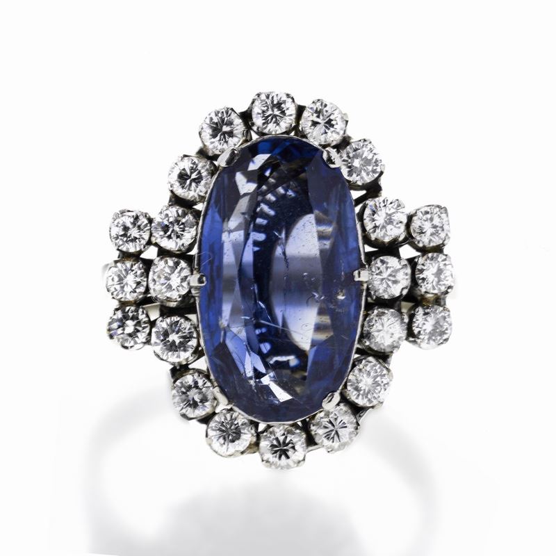 Anello in Oro Bianco, Diamanti e Zaffiro