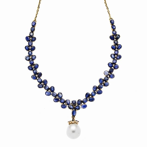 Collier and ring in yellow gold, sapphires and pearl